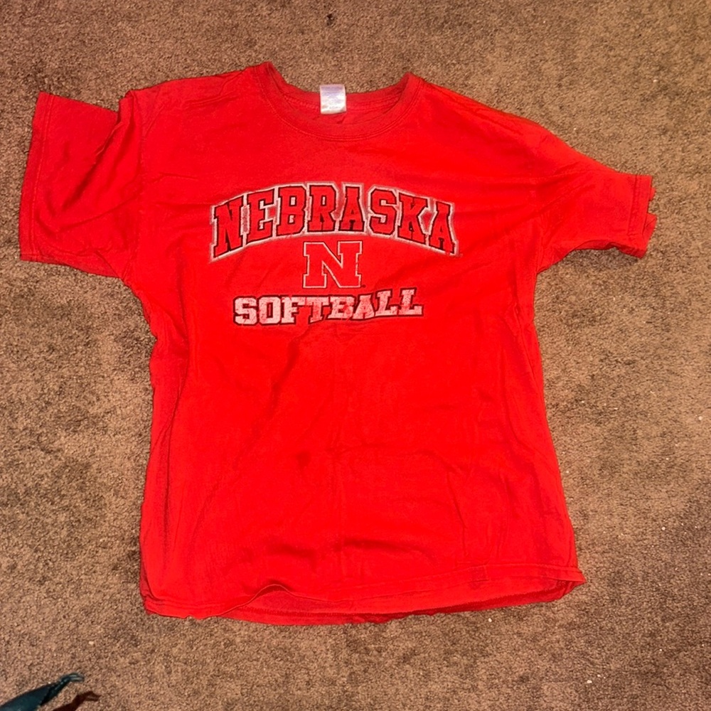 red Nebraska softball vintage T-shirt size large no holes no rips
